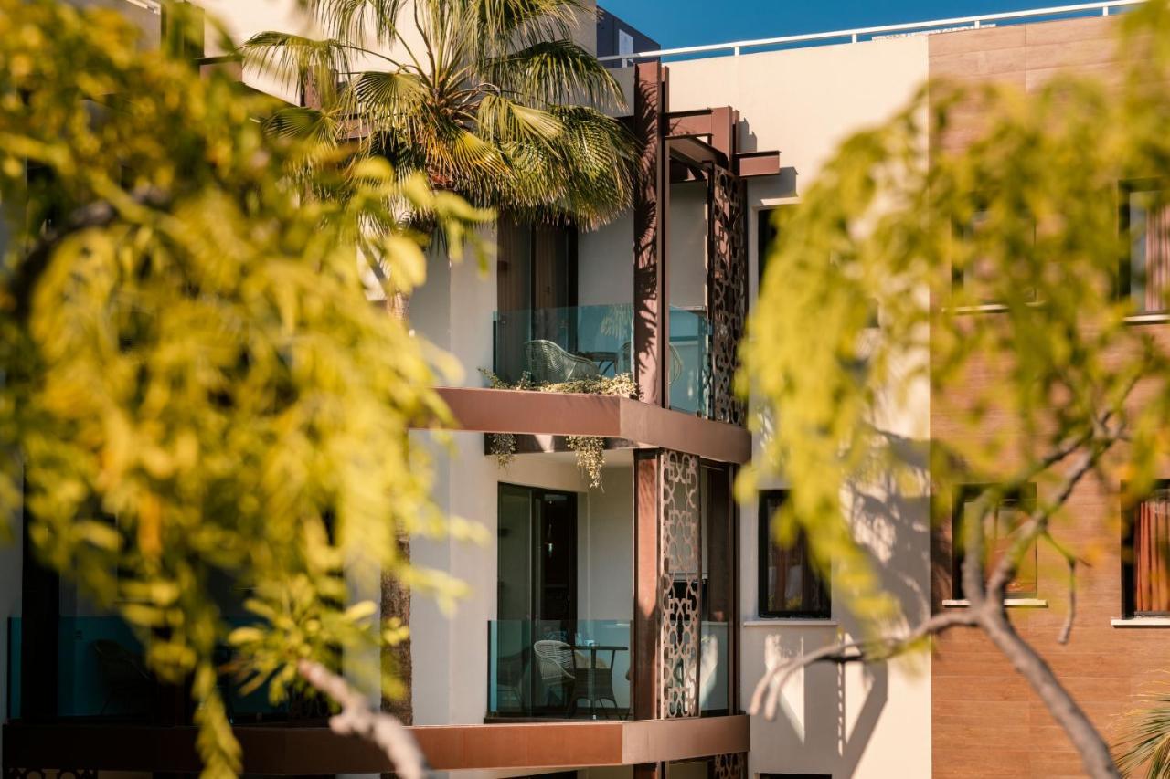 פלאייה דל אינגלז Alhambra Boutique Apartments מראה חיצוני תמונה