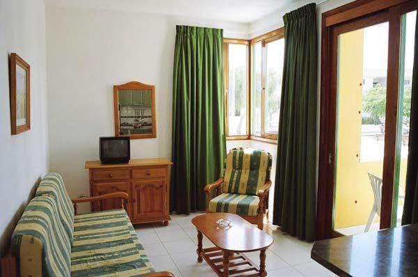 פלאייה דל אינגלז Alhambra Boutique Apartments מראה חיצוני תמונה