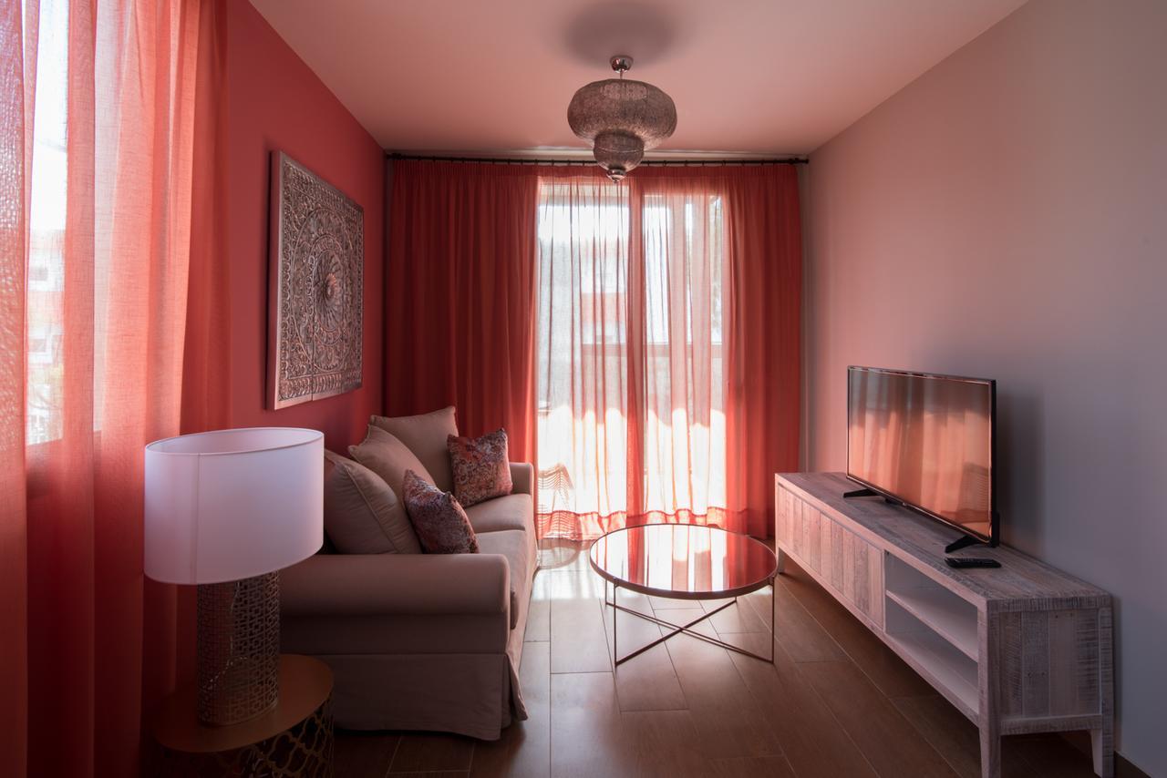 פלאייה דל אינגלז Alhambra Boutique Apartments מראה חיצוני תמונה
