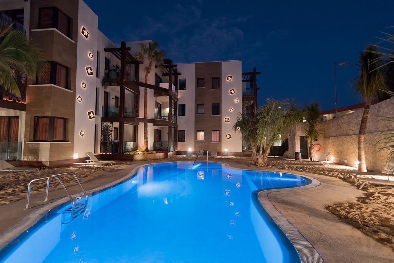 פלאייה דל אינגלז Alhambra Boutique Apartments מראה חיצוני תמונה